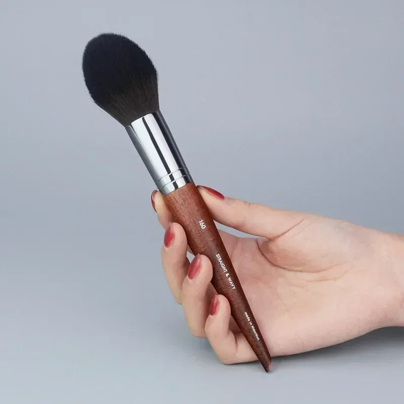 Large Foundation Blusher Brush Flat Foundation Brush BB Cream Blender Concealer Foundation Liquid Brush Cream Makeup Tools